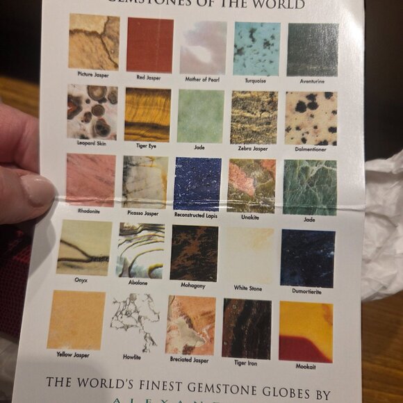 GEMSTONE GLOBE - BRAND NEW IN GIFT BOX - Picture 4 of 10